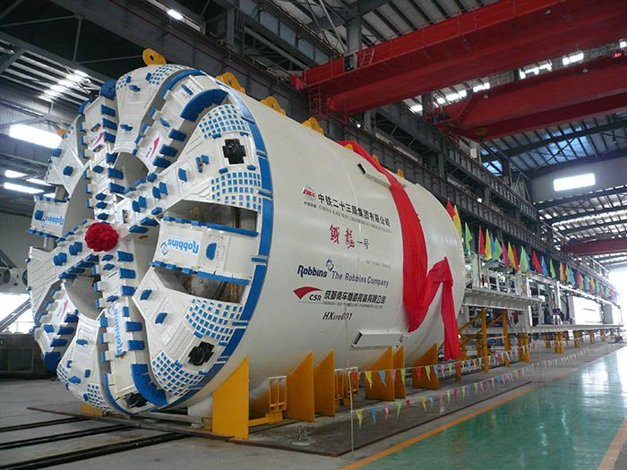 安裝羅賓斯螺旋輸送機(jī)的成都地鐵用盾構(gòu)機(jī)，